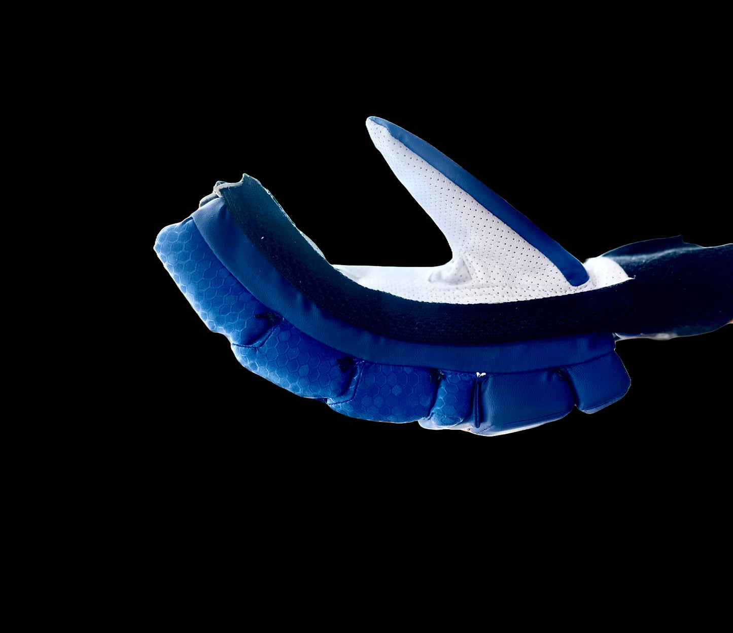 AREONE PLAYER EDITION BATTING GLOVES