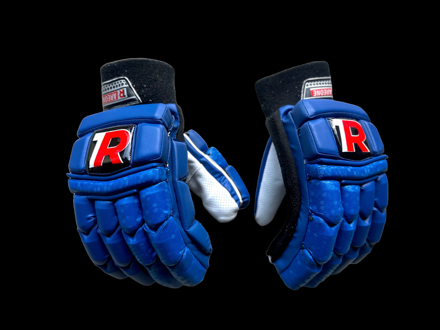 AREONE PLAYER EDITION BATTING GLOVES