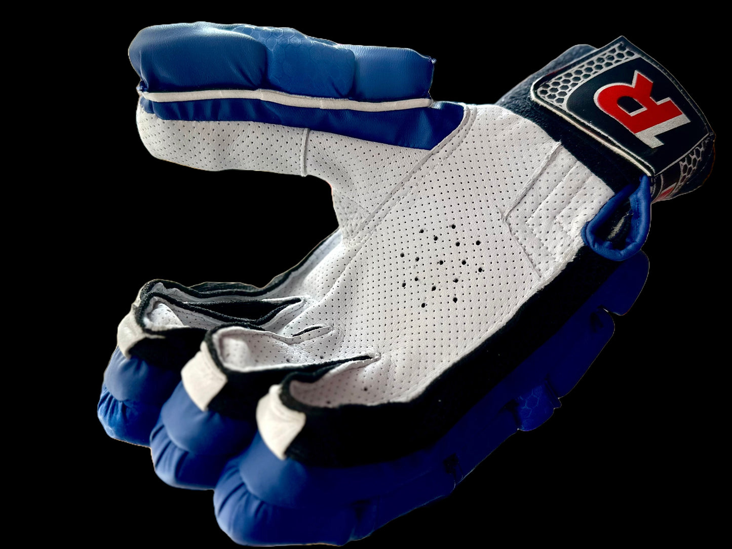 AREONE PLAYER EDITION BATTING GLOVES
